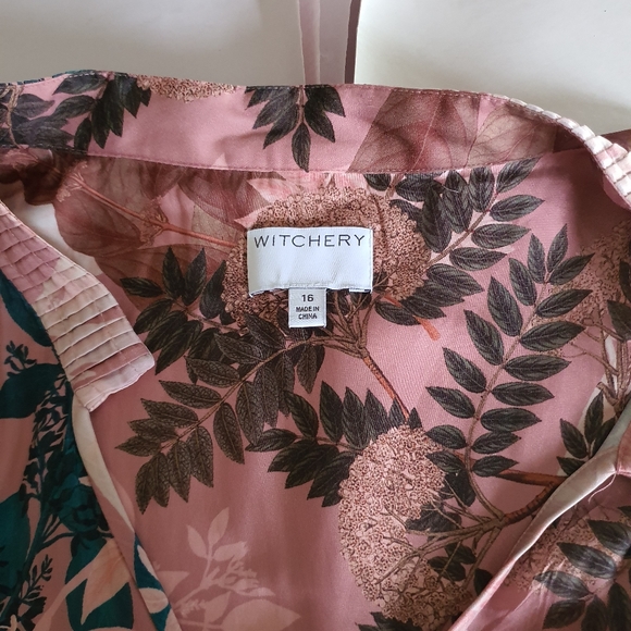 Witchery Tops - Witchery Smokey pin pleated top size 16